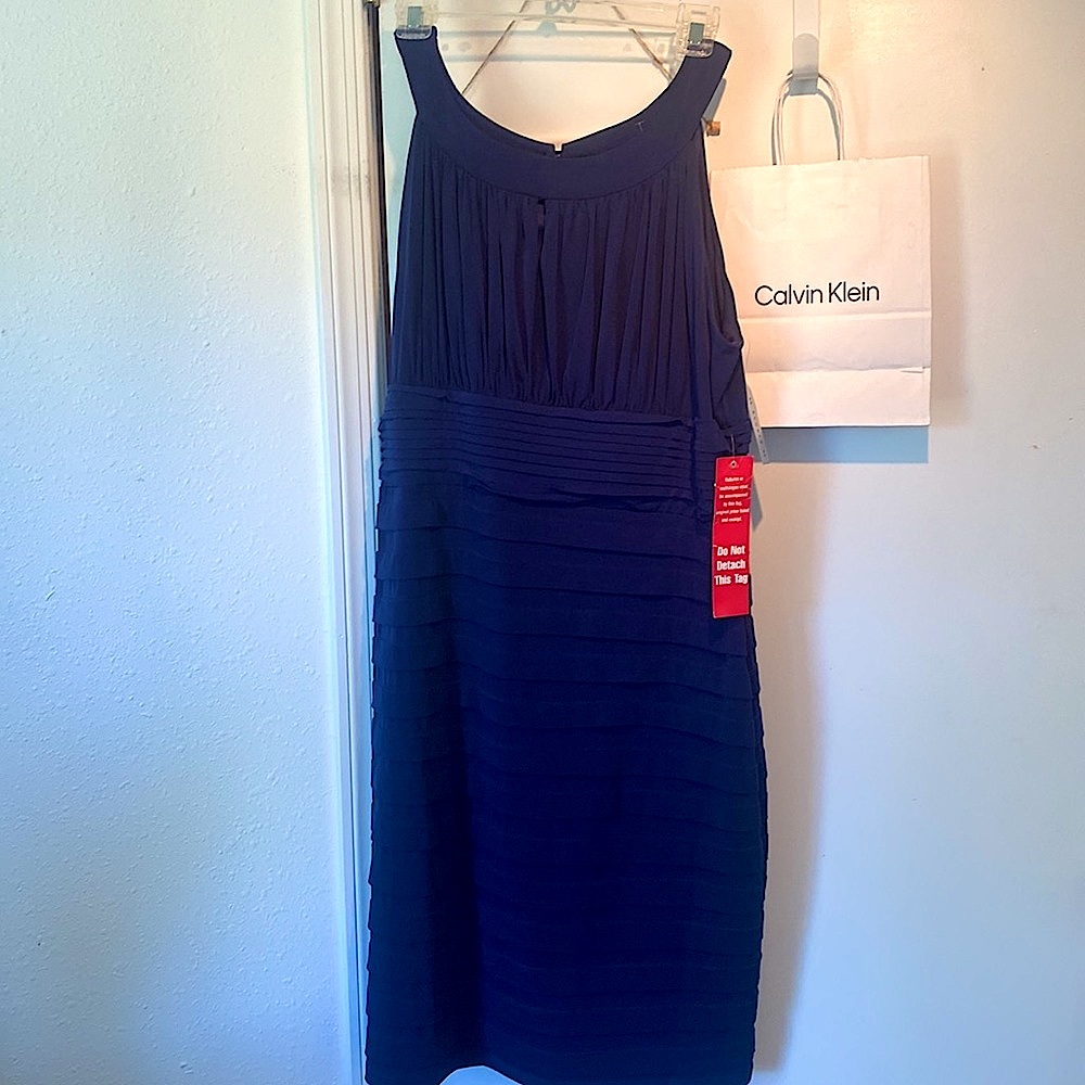 Navy blue stretchy soft dress new marked 16 fits 12 to 14